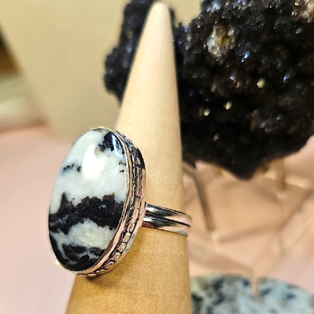 White Buffalo Turquoise Silver 925 Ring - Picture 2 of 4